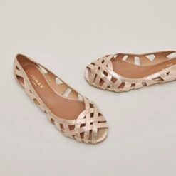 Ballerines Ajourées En Croûte Laminée Platine 12 Ballerines Ajourées En Croûte Laminée Platine -Xoxo Boutique 01W003878E.1694450943