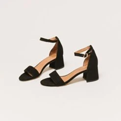 Sandales à Talons Carrés En Velours Noir -Xoxo Boutique 01W005021E.1708516749