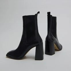 Bottines à Talons Hauts En Cuir Noir