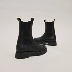 Bottines à Plateformes En Cuir Noir -Xoxo Boutique 01W006901E.1700149937