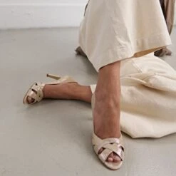 Escarpins Ouverts à Lanières Croisées En Velours Laminé Platine -Xoxo Boutique 01W007285C.1694468139