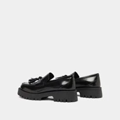 Mocassins à Semelles Crantées Et Glands... En Cuir Glacé Noir -Xoxo Boutique 01W007527F.1698943136