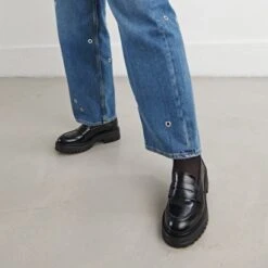 Mocassins à Semelles Crantées En Cuir Noir -Xoxo Boutique 01W007757C.1694469314