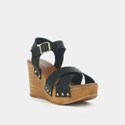 Sandales à Semelles Compensées Et Brides Croisées En Cuir Noir -Xoxo Boutique 01W007857D.1694469542