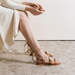 Sandales à Brides, Perles Et Lanières Tressées En Cuir Camel -Xoxo Boutique 01W007989E.1694469837