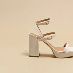 Sandales à Brides Et Plateformes En Cuir Vieilli écru -Xoxo Boutique 01W008077G.1708516794