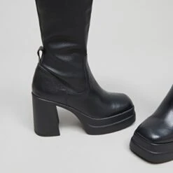 Bottes Hautes à Plateformes En Cuir Grainé Noir -Xoxo Boutique 01W008304E.1698943034