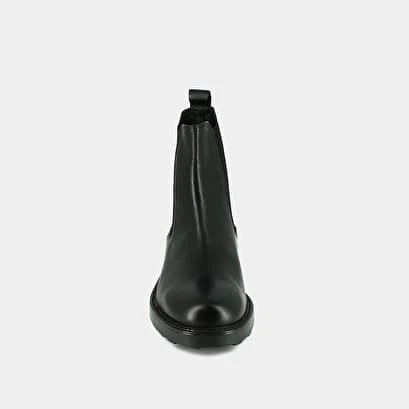 Boots à Talons Plats Et Bouts Ronds En Cuir Noir 5 Boots à Talons Plats Et Bouts Ronds En Cuir Noir – Image 3