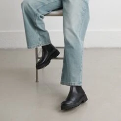 Boots à Semelles Crantées Et élastiques En Cuir Noir -Xoxo Boutique 01W008340C.1694470783