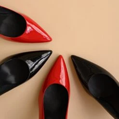 Escarpins à Bouts Pointus En Cuir Verni Noir -Xoxo Boutique 01W008371E.1694470873