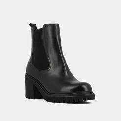 Chelsea Boots à Semelles Crantées En Cuir Noir -Xoxo Boutique 01W008435D.1694471034
