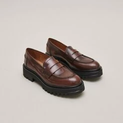 Mocassins à Semelles Crantées En Cuir Patiné Marron