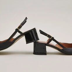 Babies à Talons Ouverts En Vernis Et Cuir Noirs -Xoxo Boutique 01W008551E.1694503635