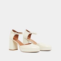 Babies à Talons Et Bouts Carrés En Cuir Brillant écru 13 Babies à Talons Et Bouts Carrés En Cuir Brillant écru -Xoxo Boutique 01W008559D.1708516752