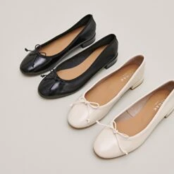 Ballerines à Bouts Ronds En Vernis Plissé écru -Xoxo Boutique 01W008569G.1694503708