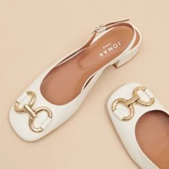 Ballerines Slingback à Bouts Carrés Et Détails Dorés En Cuir Vieilli écru -Xoxo Boutique 01W008610C.1694503770