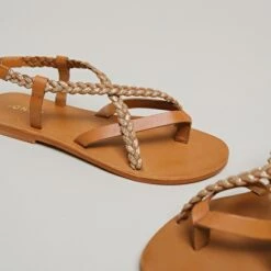 Sandales à Brides Tressées En Cuir Camel Et Or -Xoxo Boutique 01W008674E.1694503991