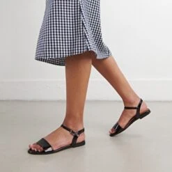 Sandales En Vernis Noir