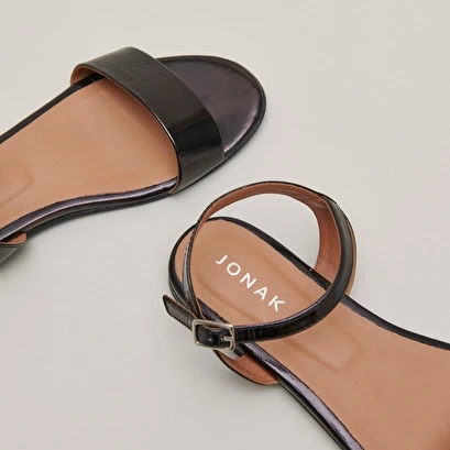 Sandales En Vernis Noir 7 Sandales En Vernis Noir – Image 5