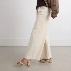 Sandales à Bouts Ouverts En Velours Laminé Platine