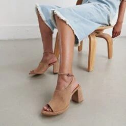 Sandales à Talons Hauts En Croute Beige