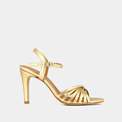 Sandales à Brides Croisées Et Bouts Ouverts En Cuir Métallisé Or 4 Sandales à Brides Croisées Et Bouts Ouverts En Cuir Métallisé Or – Image 2