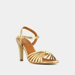 Sandales à Brides Croisées Et Bouts Ouverts En Cuir Métallisé Or 11 Sandales à Brides Croisées Et Bouts Ouverts En Cuir Métallisé Or -Xoxo Boutique 01W008817D.1694504466