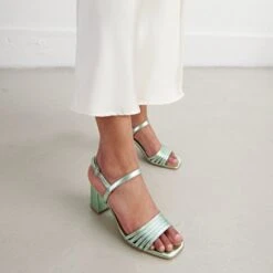 Sandales à Bouts Carrés Et Brides En Cuir Métallisé Vert Clair -Xoxo Boutique 01W008820C.1694504477