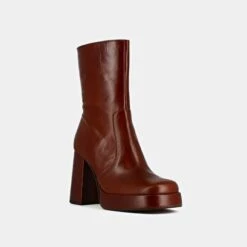 Boots à Talons Et Bouts Carrés En Cuir Vieilli Marron -Xoxo Boutique 01W008848D.1694504555