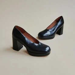 Escarpins à Bouts Carrés Et Plateformes... En Cuir Vieilli Noir -Xoxo Boutique 01W008928C.1694504818