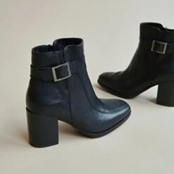 Bottines à Talons Et Boucles En Cuir Noir -Xoxo Boutique 01W008933E.1694504837
