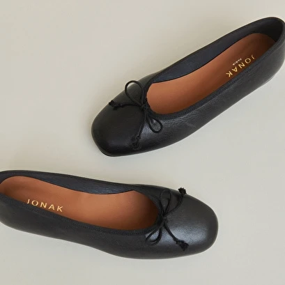 Ballerines à Bouts Arrondis En Cuir Noir 7 Ballerines à Bouts Arrondis En Cuir Noir – Image 5