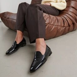 Ballerines à Bouts Arrondis En Cuir Brillant Noir 10 Ballerines à Bouts Arrondis En Cuir Brillant Noir -Xoxo Boutique 01W008978C.1694504950