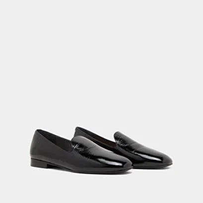 Ballerines à Bouts Arrondis En Cuir Brillant Noir 6 Ballerines à Bouts Arrondis En Cuir Brillant Noir – Image 4