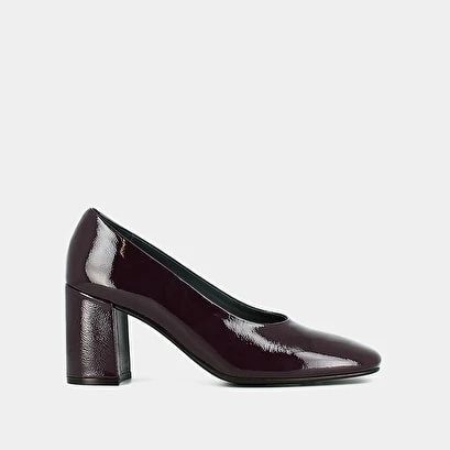 Escarpins à Bouts Pointus En Vernis Plissé Noir 4 Escarpins à Bouts Pointus En Vernis Plissé Noir – Image 2