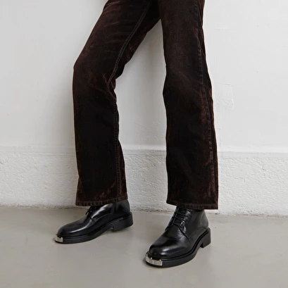 Bottines à Lacets En Cuir Noir 5 Bottines à Lacets En Cuir Noir – Image 3