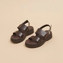 Sandales à Plateformes Et Lanières En Cuir Marron 11 Sandales à Plateformes Et Lanières En Cuir Marron -Xoxo Boutique 01W009145C.1708517165