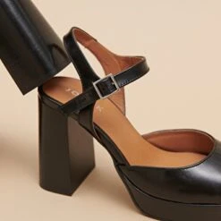 Sandales à Hauts Talons Et Plateformes En Cuir Noir -Xoxo Boutique 01W009158E.1708517029