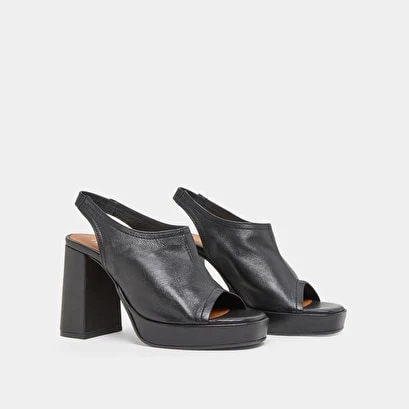 Sandales à Plateformes Et Hauts Talons En Cuir Noir 6 Sandales à Plateformes Et Hauts Talons En Cuir Noir – Image 4