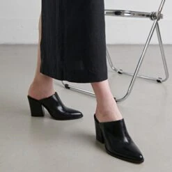 Mules à Talons Hauts En Cuir Noir -Xoxo Boutique 01W009164C.1708517035