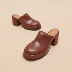 Mules à Plateformes Et Talons En Cuir Marron -Xoxo Boutique 01W009166C.1708517039