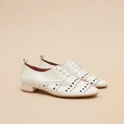 Richelieus à Lacets En Cuir écru