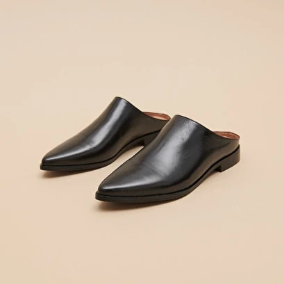 Mules à Bouts Pointus En Cuir Noir 3 Mules à Bouts Pointus En Cuir Noir