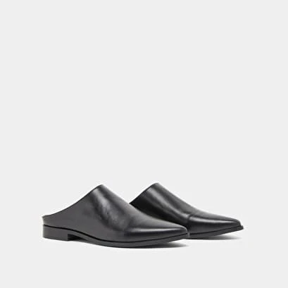 Mules à Bouts Pointus En Cuir Noir 6 Mules à Bouts Pointus En Cuir Noir – Image 4