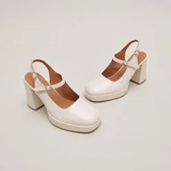 Babies à Talons Et Bouts Arrières Ouverts En Cuir Vieilli écru -Xoxo Boutique 01W009193C.1708679088