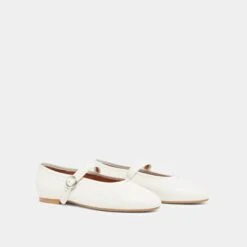 Ballerines à Brides Et Boucles Ajustantes En Cuir écru -Xoxo Boutique 01W009286D.1708516912