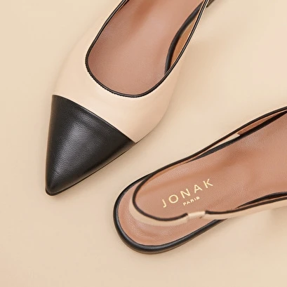 Ballerines à Bouts Pointus En Cuir Noir Et Beige 7 Ballerines à Bouts Pointus En Cuir Noir Et Beige – Image 5