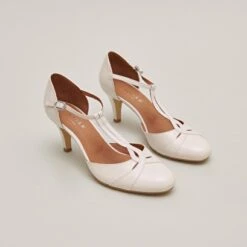 Salomés à Talons Et Boucles Ajustantes En Cuir Vieilli écru -Xoxo Boutique 01W009300C.1708679048