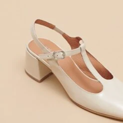 Salomés à Bouts Arrières Ouverts En Vernis écru 13 Salomés à Bouts Arrières Ouverts En Vernis écru -Xoxo Boutique 01W009315E.1708516864