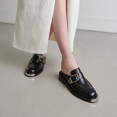 Mocassins à Pièces Métalliques En Cuir Noir 3 Mocassins à Pièces Métalliques En Cuir Noir